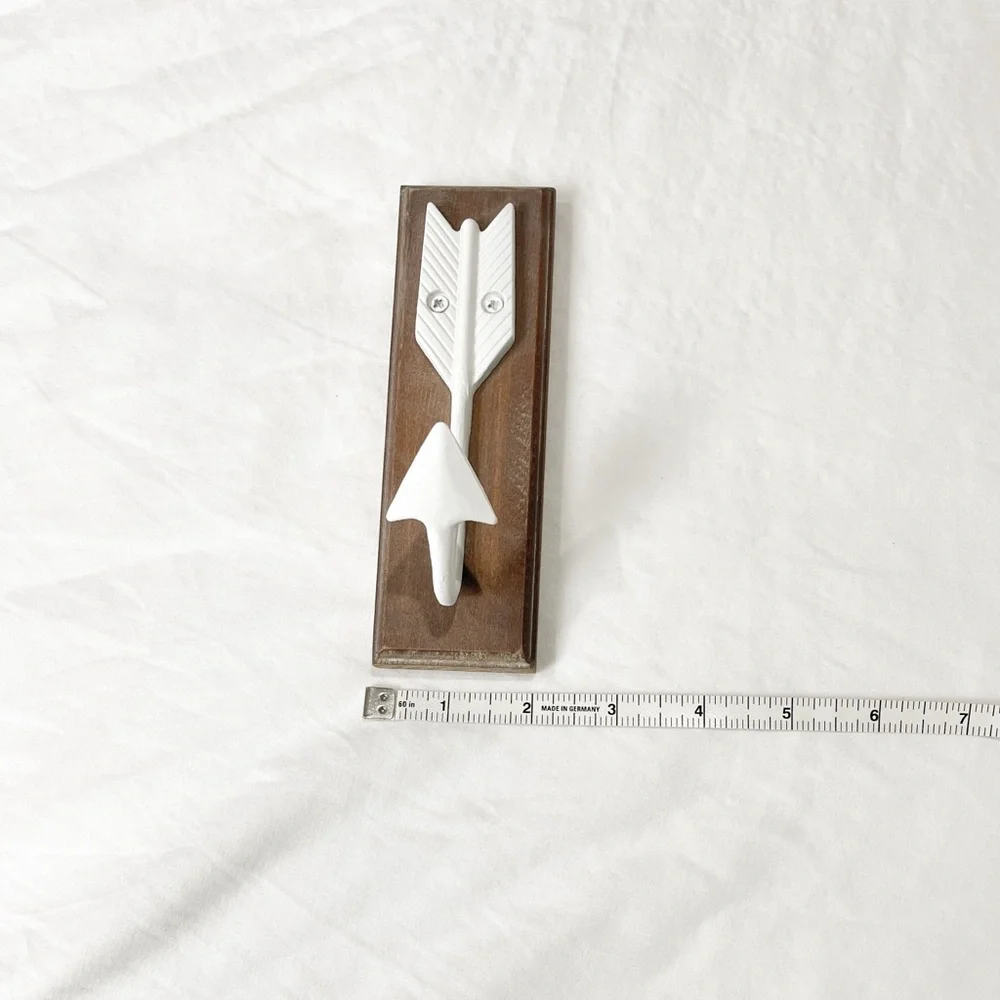 White and Brown Arrow Wall Hook